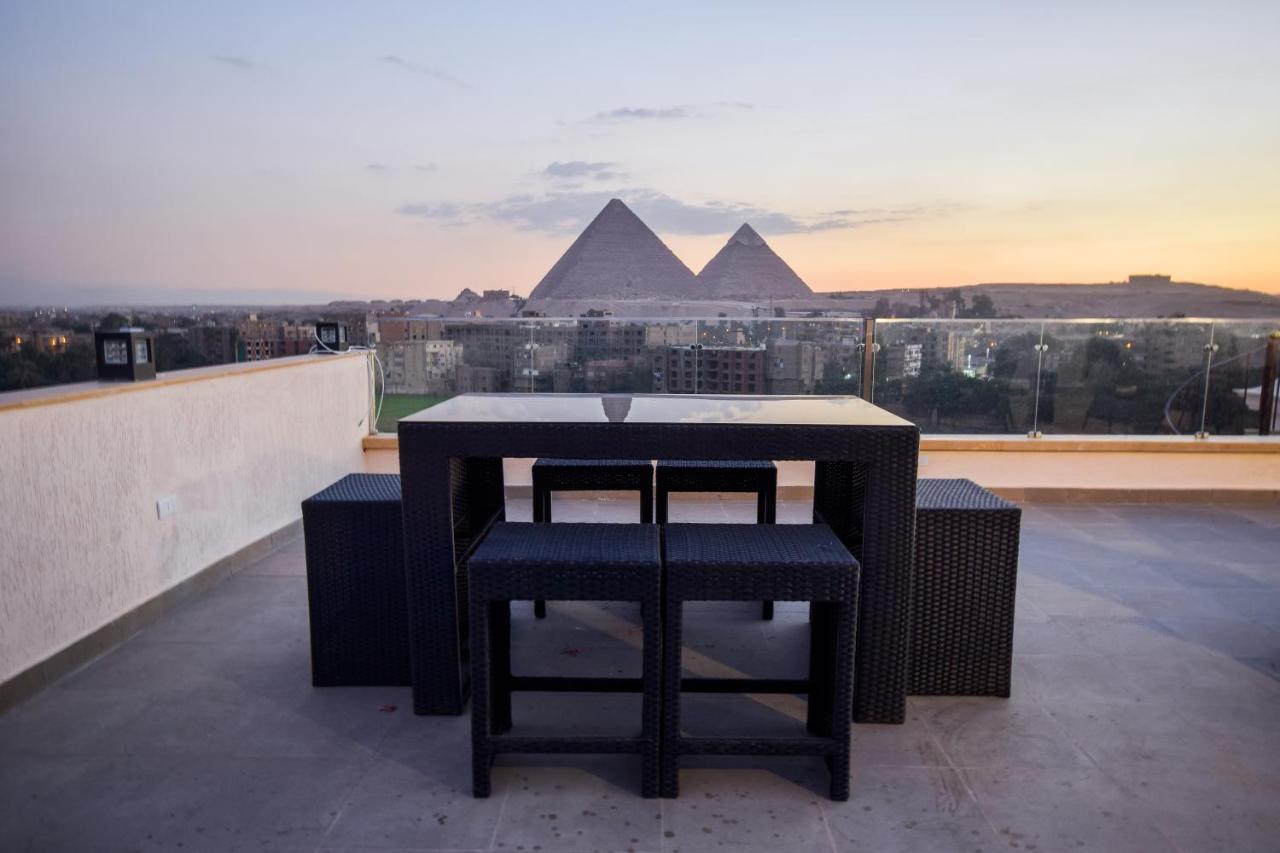 New Pyramid Quen Hotel Kairo Bagian luar foto